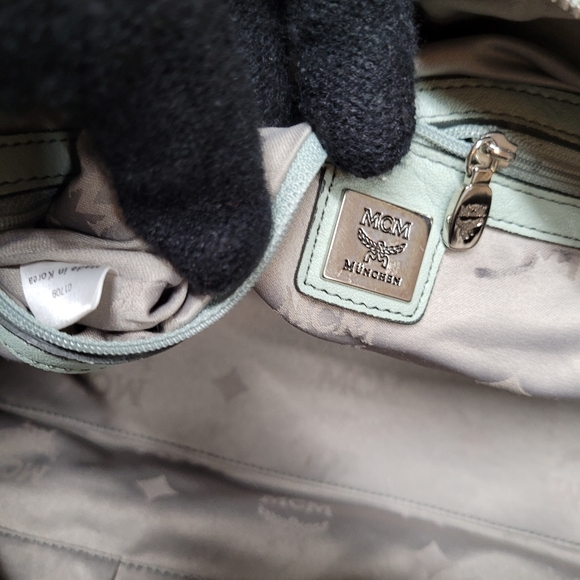 MCM shoulder Bag - Picture 10 of 10